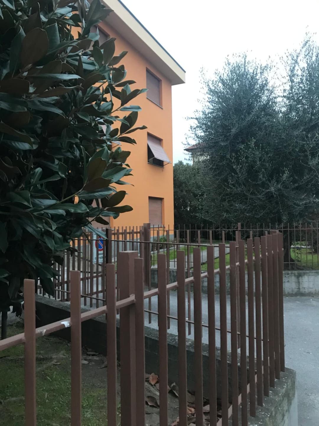 lucio's apartment parcheggio privato — photo 1 of 15