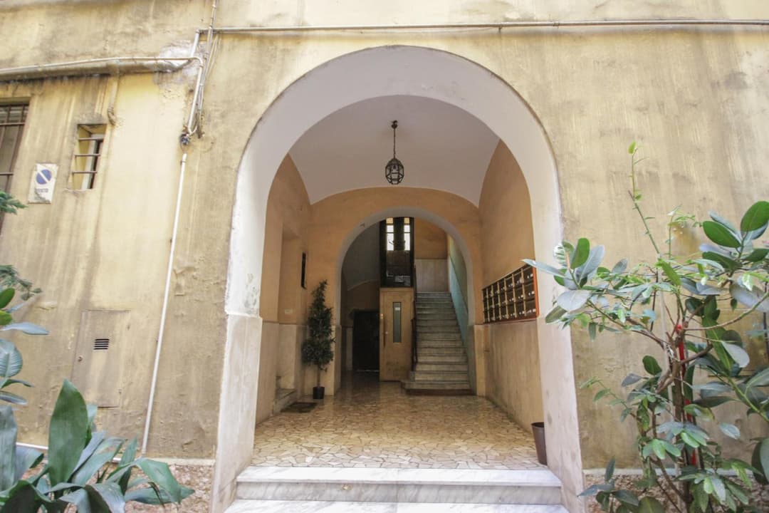 Home Vaticano 50 steps from Museum — photo 1 of 1