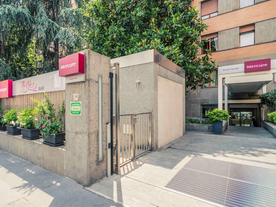 Hotel Mercure Milano Solari — photo 1 of 1