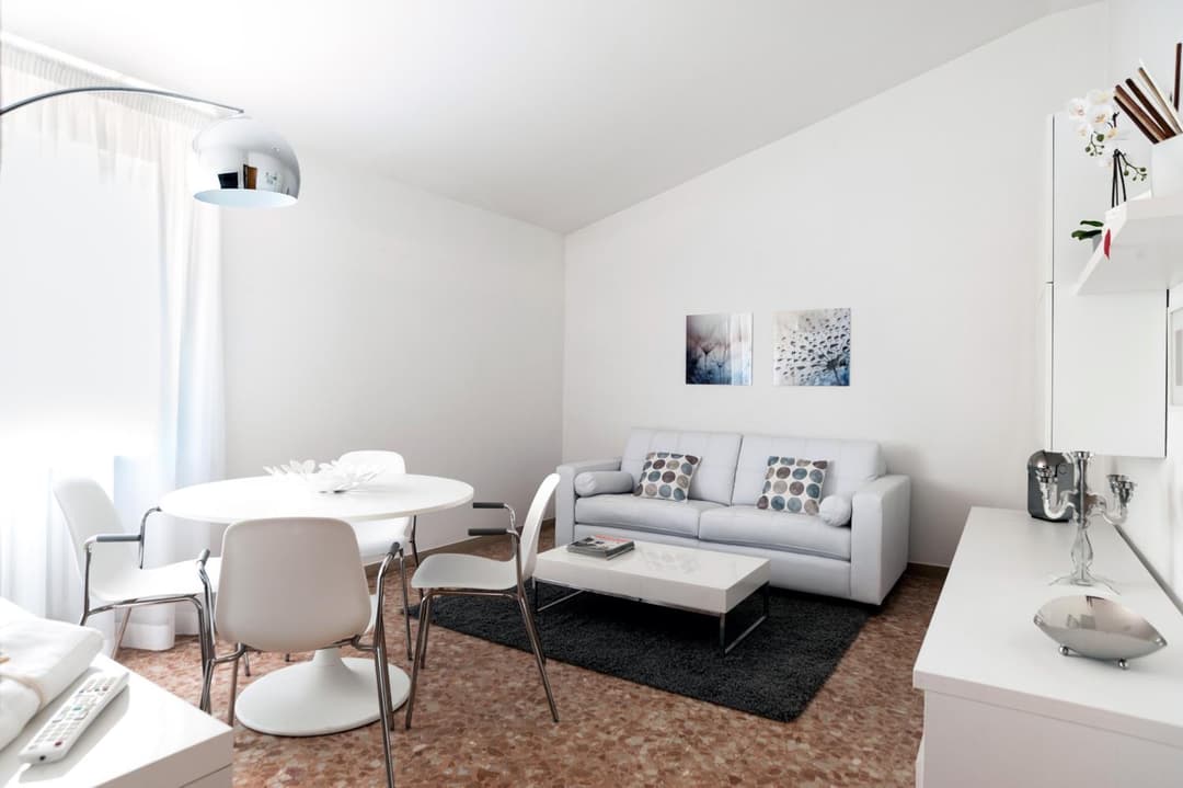 Fly by Suites Pescara — photo 1 of 1