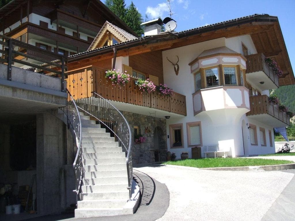 Villa Mazzel - Cima 12 — photo 1 of 1