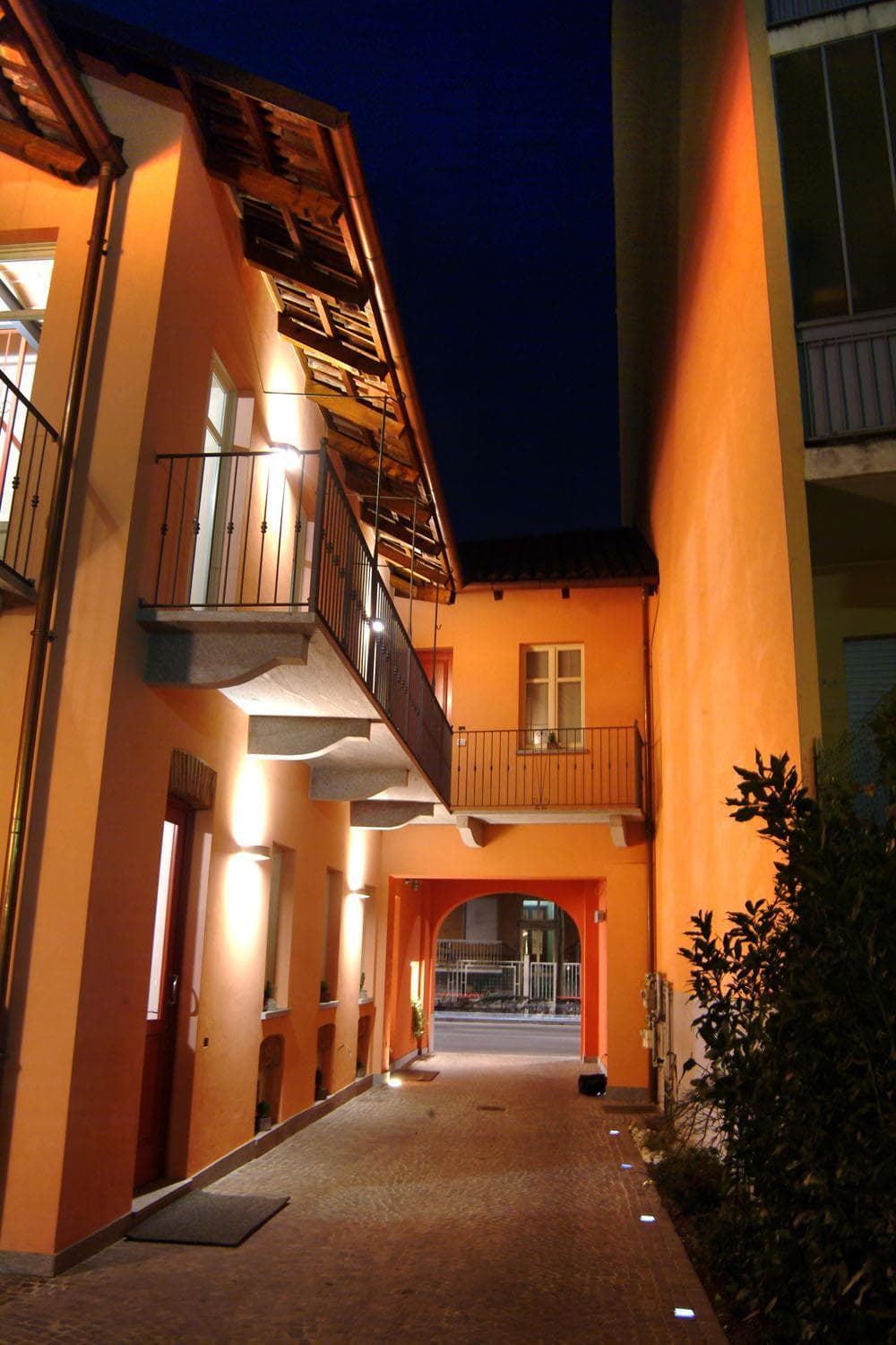 Cortiletto d'Alba camere con ristorante — photo 1 of 25