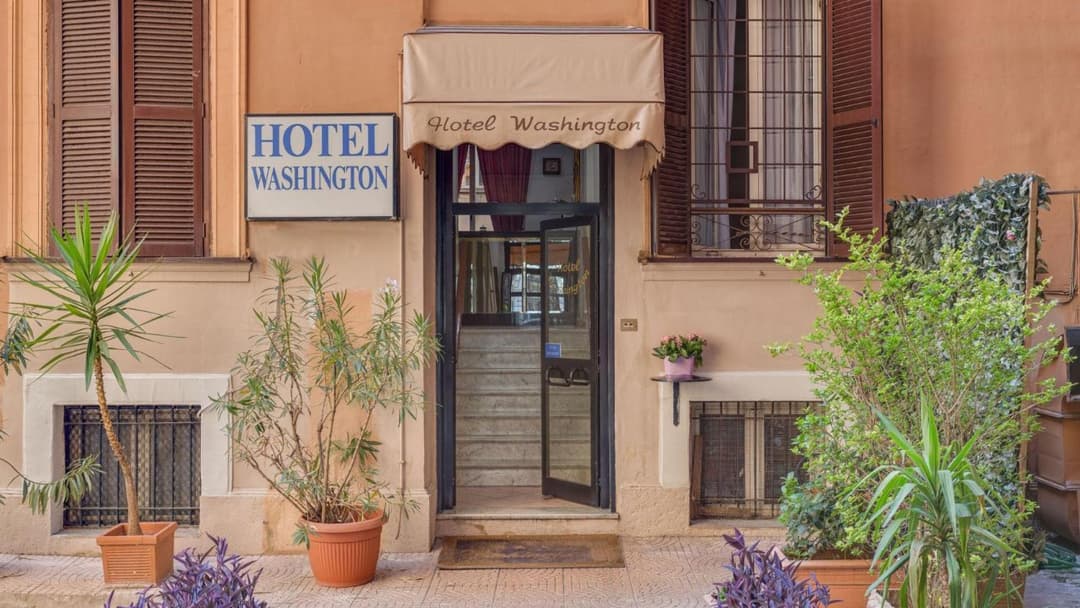 Hotel Washington — photo 1 of 1