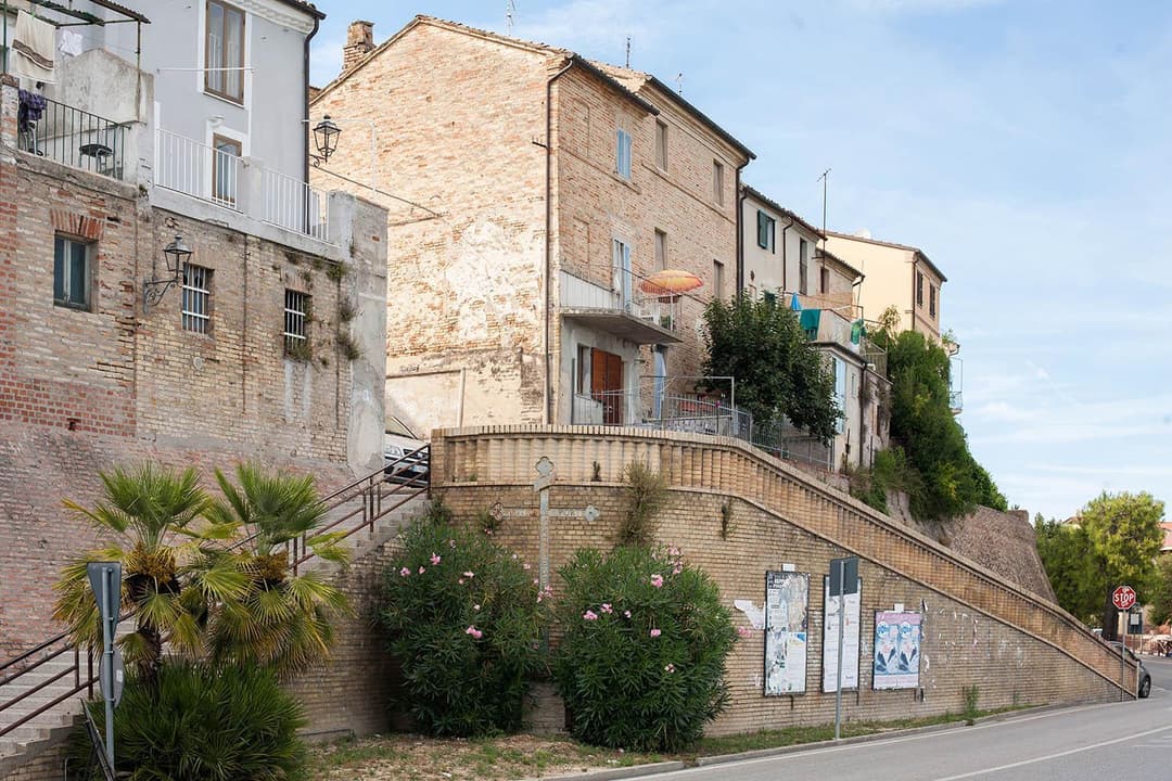 Red House Accomodation Potenza Picena — photo 1 of 1