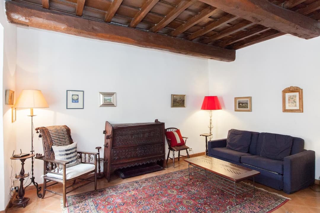 Libri Flat — photo 1 of 1