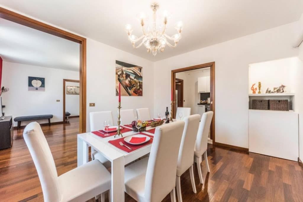 Rialto apartment with Canal Grande view — photo 1 of 1