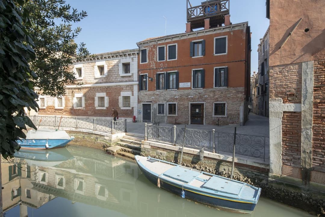 Apartments in San Marco with Canal View by Wonderful Italy — photo 1 of 1