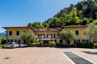 Residence L'Ulivo - Apartments in the city Center, with Fitness, Squash & Private Parking