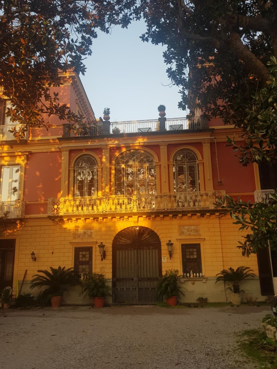 Caluga House — photo 1 of 1
