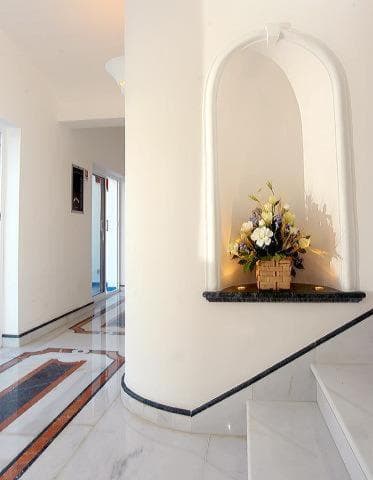 Hotel Bussola — photo 1 of 1