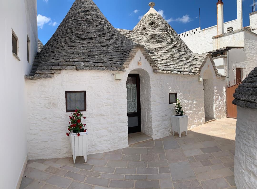 Trulli Family - Trulli&Cummerse — photo 1 of 1