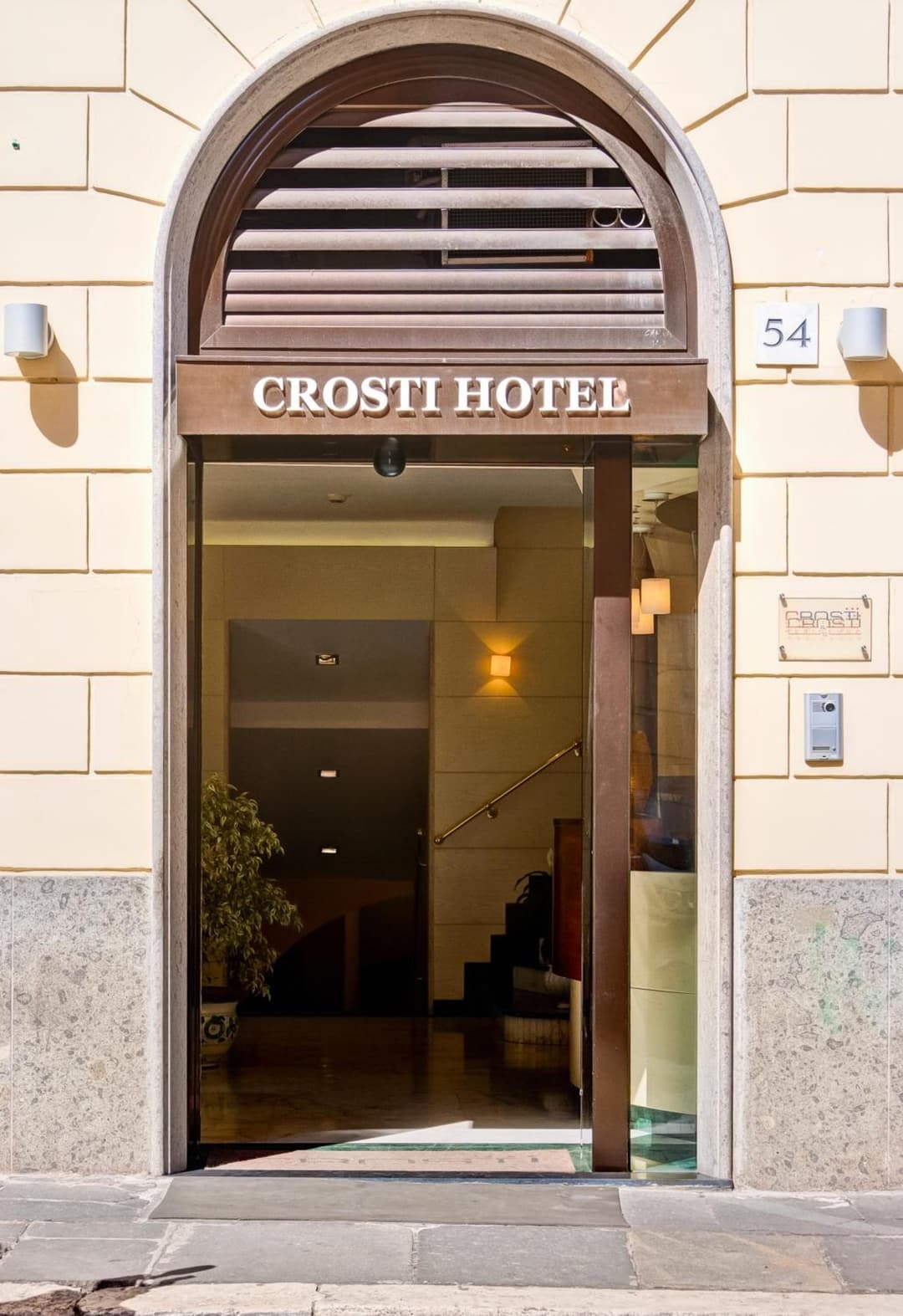 Crosti Hotel — photo 1 of 1