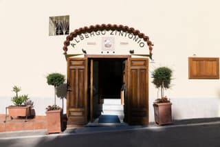 HOTEL ZI'NTONIO