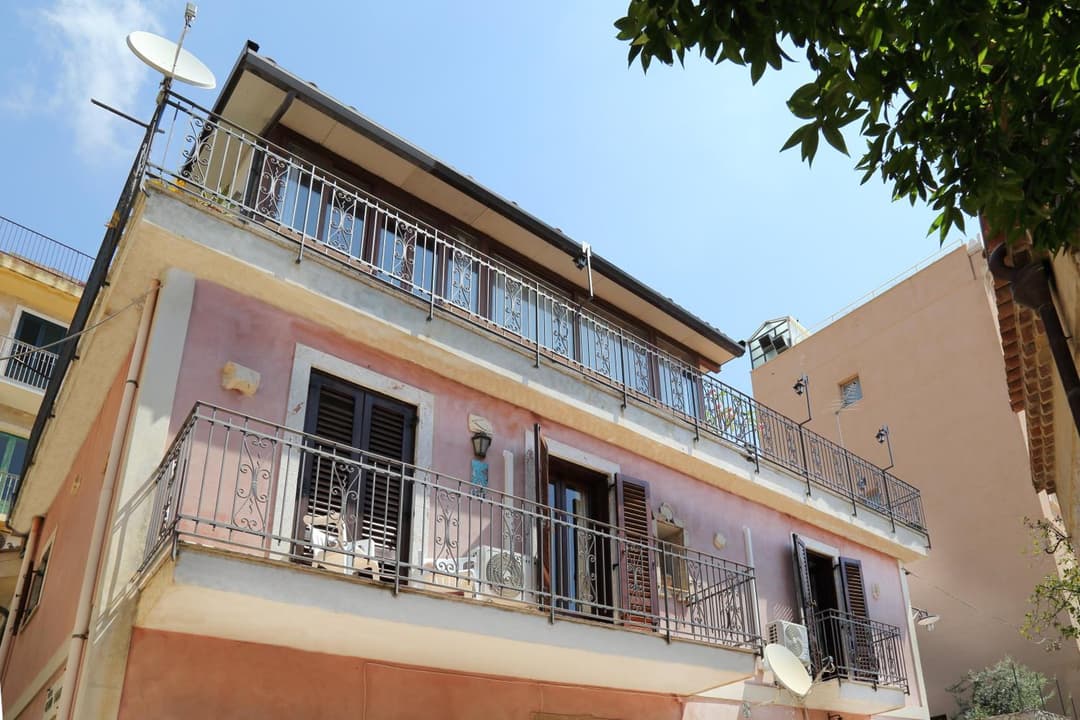 Casa la Boheme — photo 1 of 1