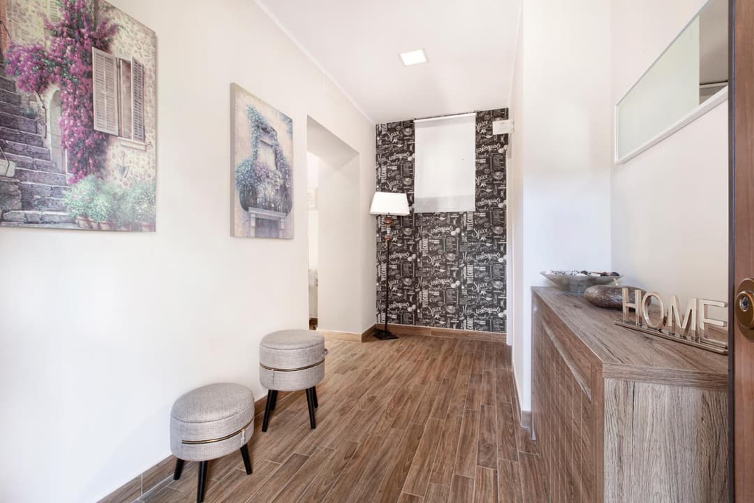 Emma luxury room — photo 1 of 41