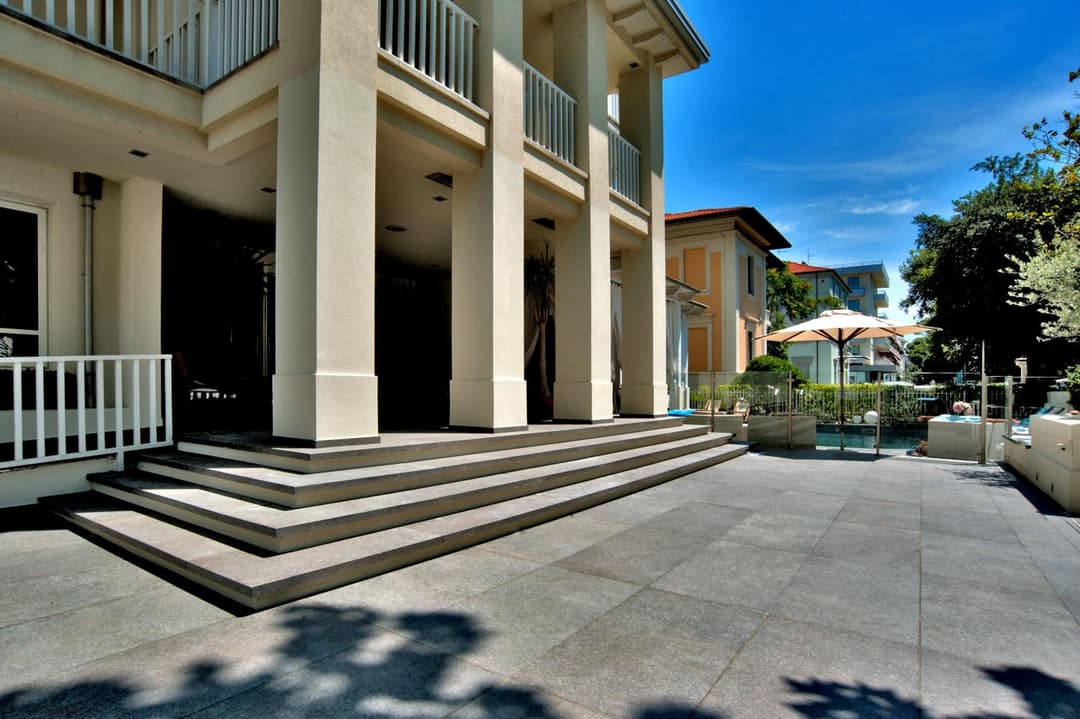 Le Rose Spa Hotel — photo 1 of 123