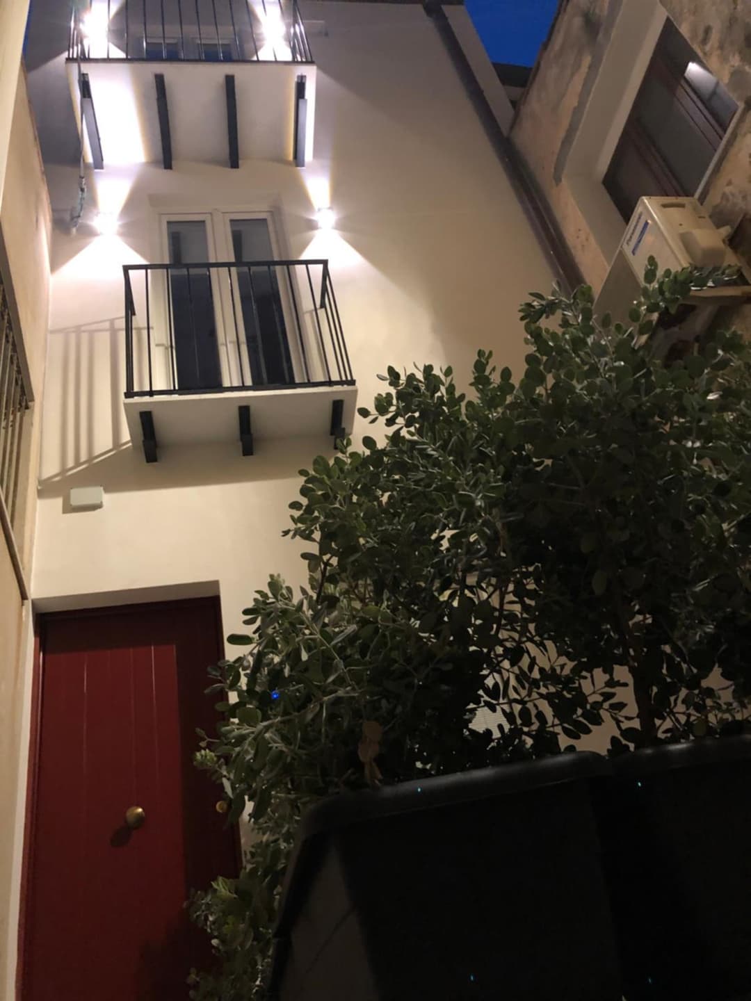 Alley House — photo 1 of 1