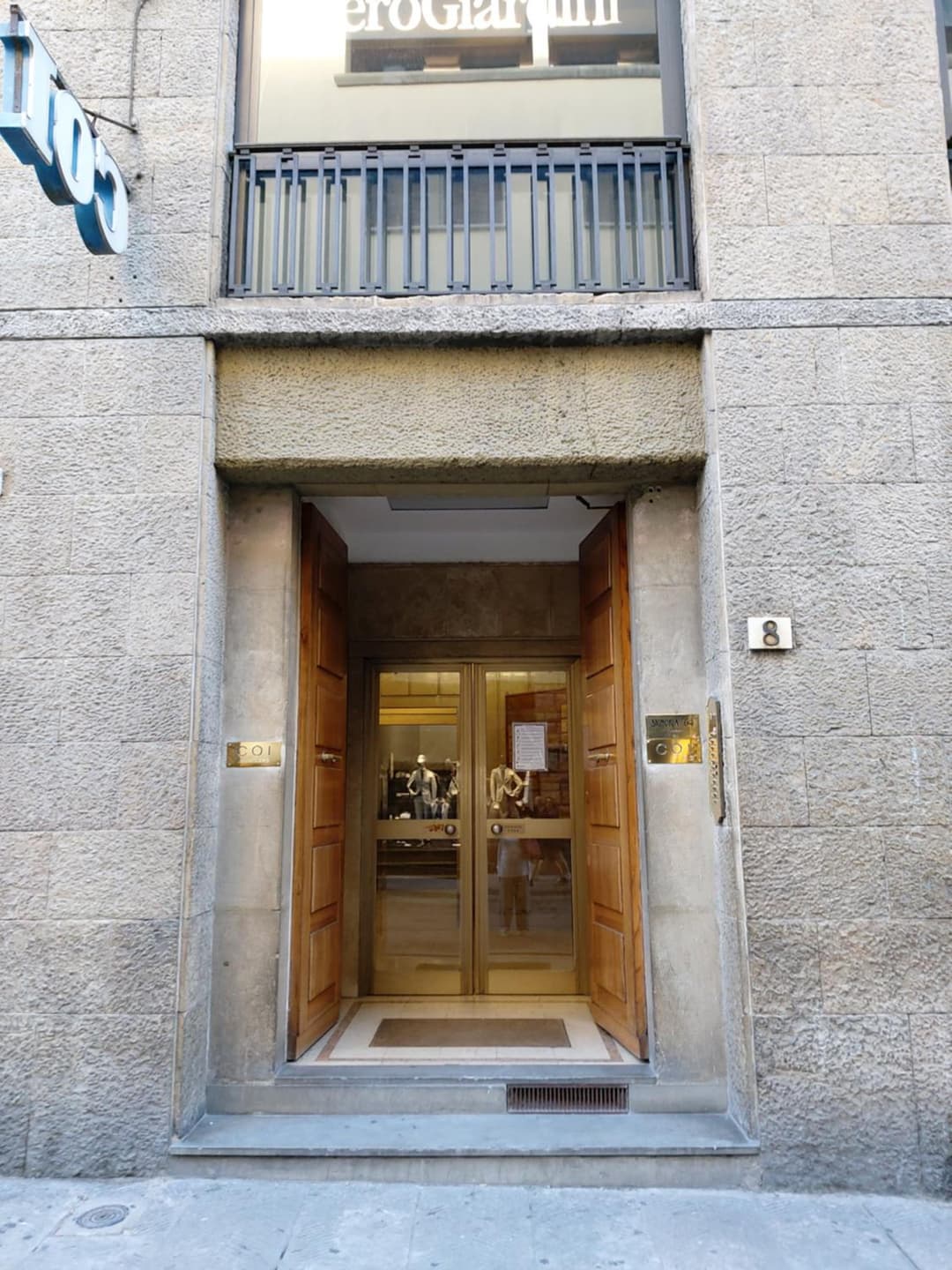 SIGNORIA '64 — photo 1 of 39