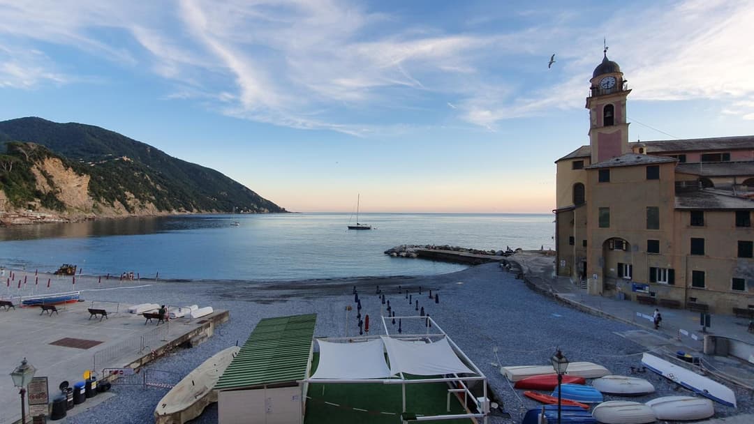 Best flat beachfront Camogli — photo 1 of 30