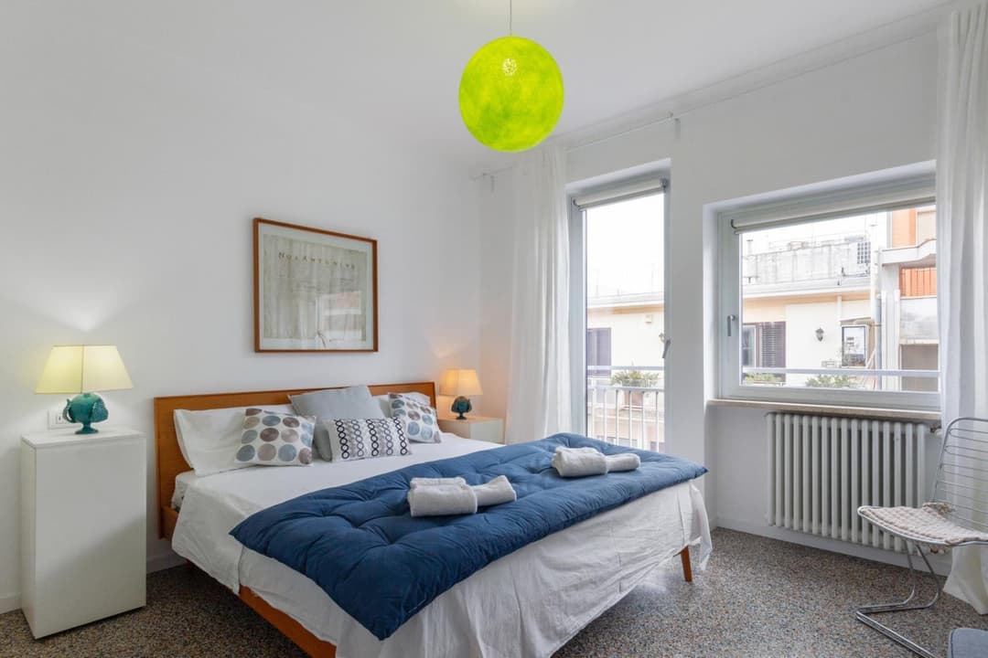 GuestHost - Inner City Apartments — photo 1 of 1