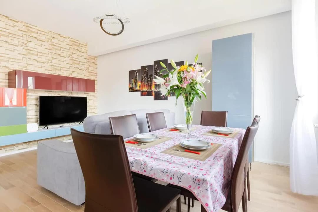 Central Maya Apartment — photo 1 of 41