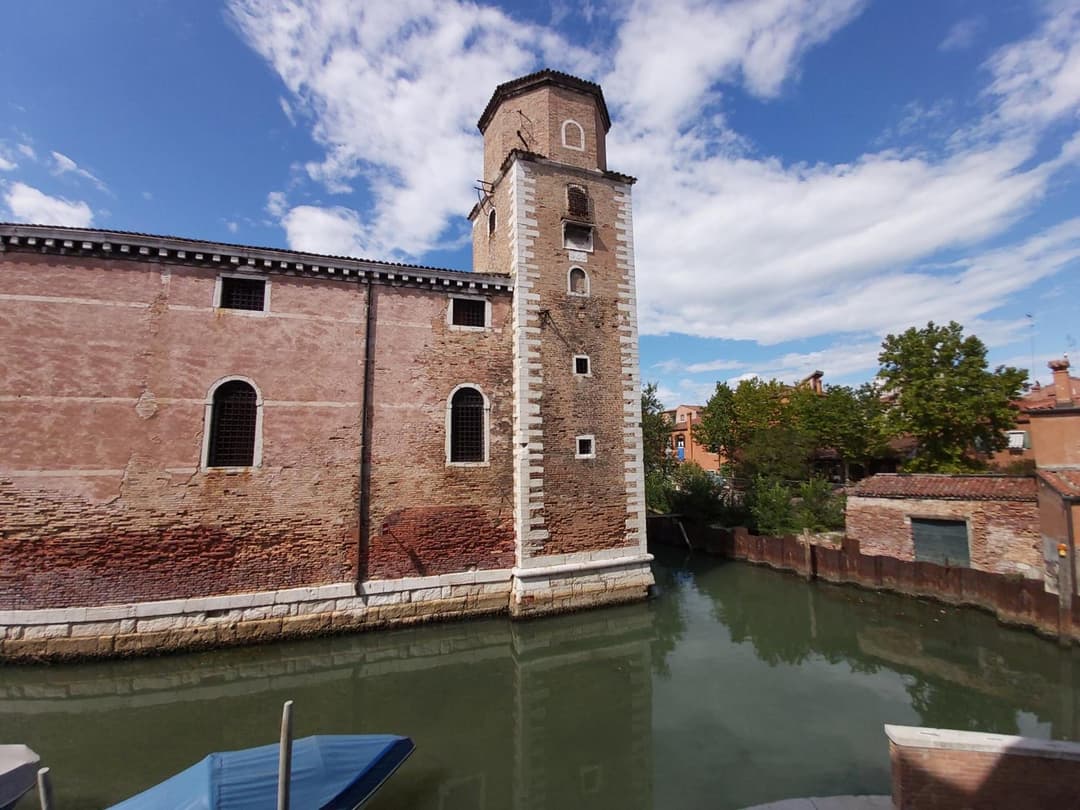 Veneziacentopercento Apartments & Rooms — photo 1 of 1