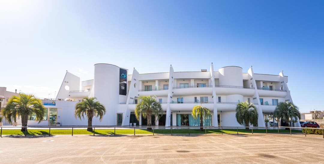 Callistos Hotel & Spa — photo 1 of 1