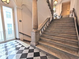 Hotel De Ville