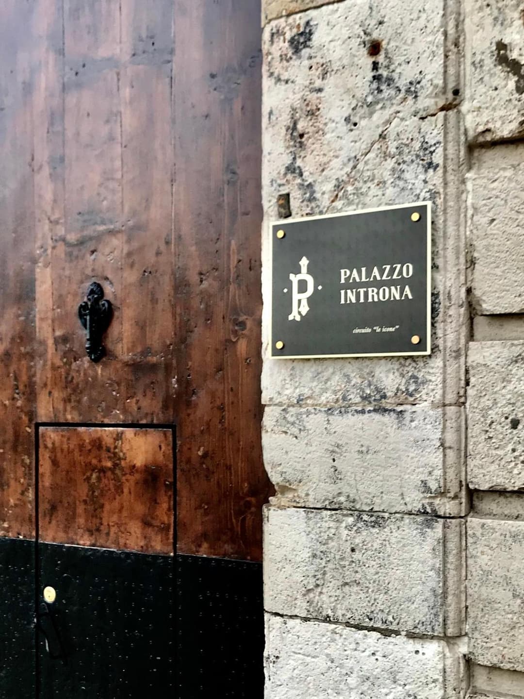 Palazzo Introna — photo 1 of 1