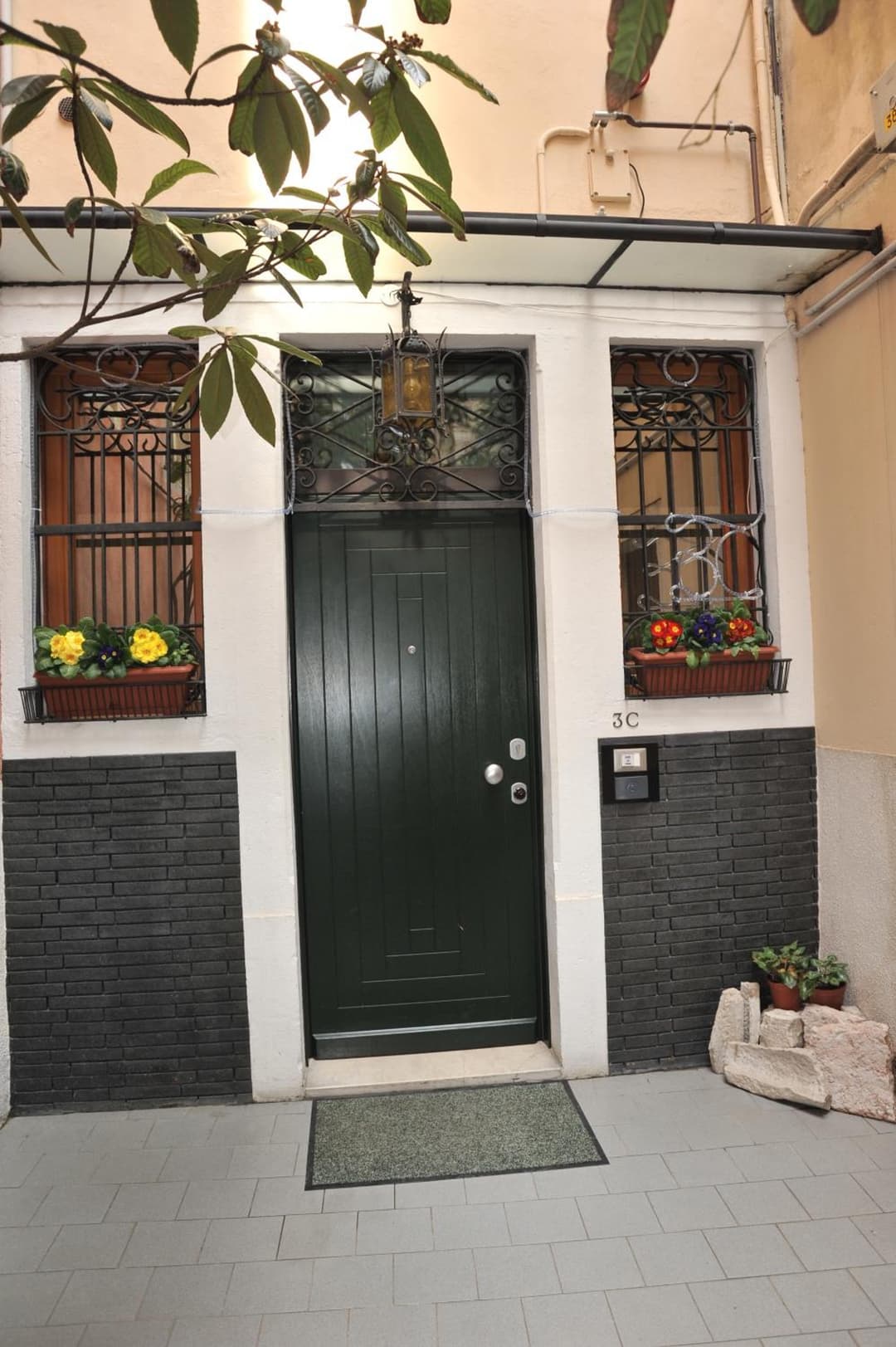 3C B&B — photo 1 of 28