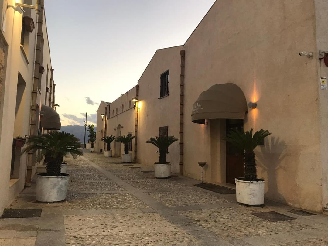 Marina Holiday Hotel & Spa — photo 1 of 1