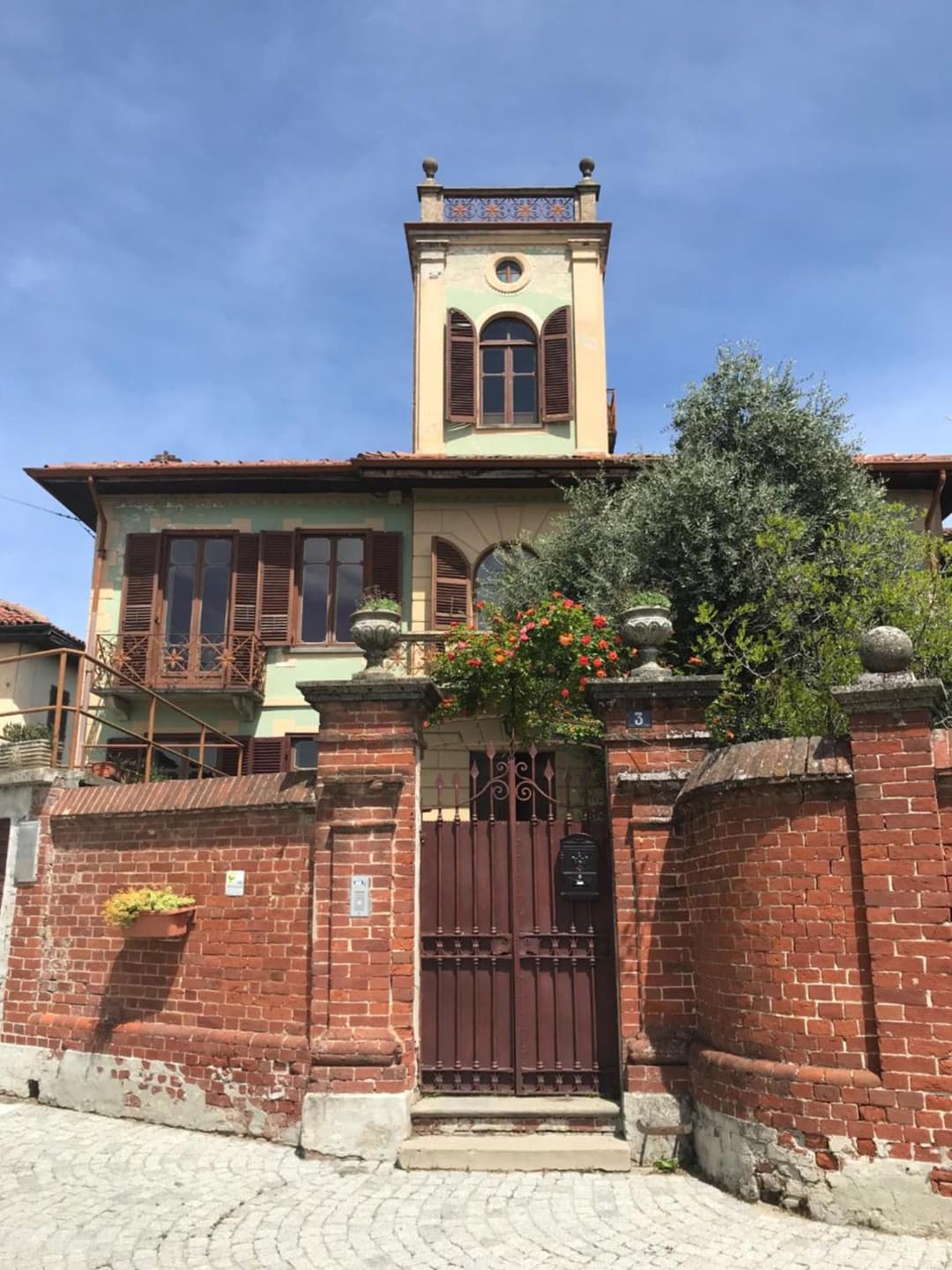 Villa Monferrato — photo 1 of 37