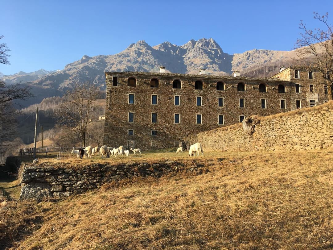 A CASA DI SISSI — photo 1 of 46