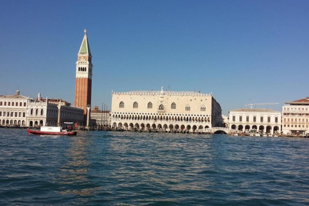 Ca' Venice Canal View — photo 1 of 1