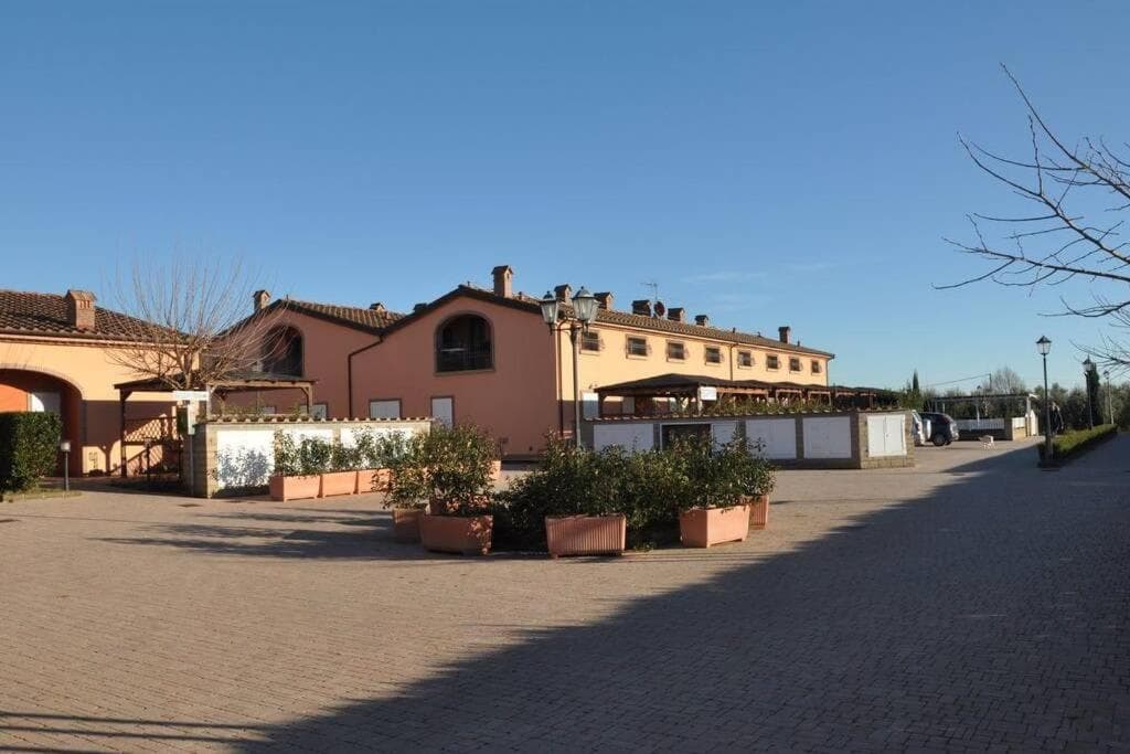 Ampio appartamento con piscina in prossimità del mare — photo 1 of 1