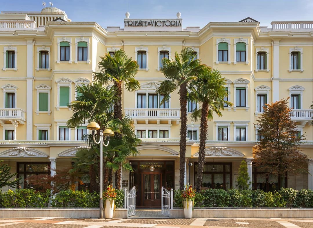 Grand Hotel Trieste & Victoria - Contemporary Thermal Luxury SPA — photo 1 of 70