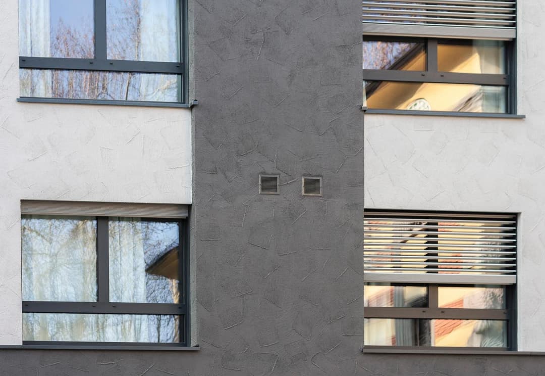YUGOGO PELLICO 8 Trento Centro — photo 1 of 1