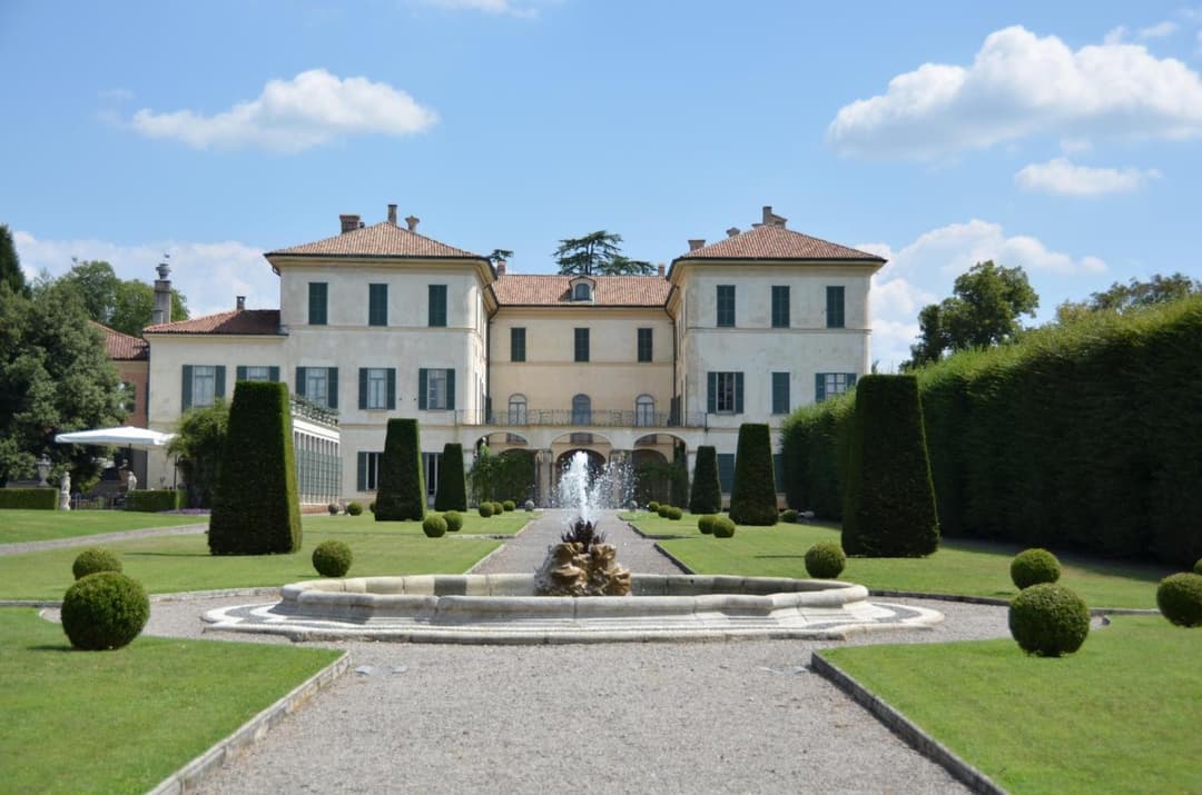 Feeling at Home - Varese Apartment — photo 1 of 1