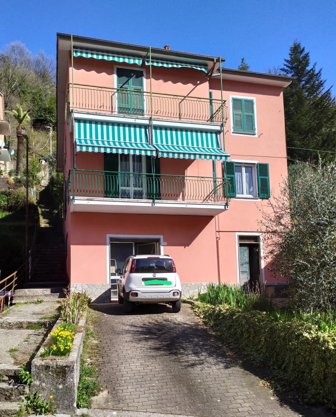 Casa Iris — photo 1 of 23