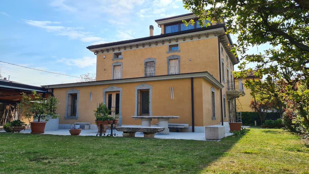 Appartamento Modenese 8 — photo 1 of 1
