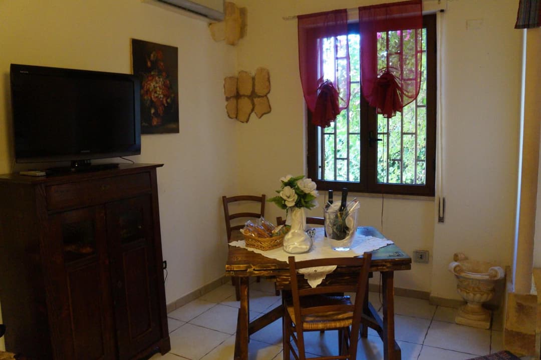 antonella home — photo 1 of 1
