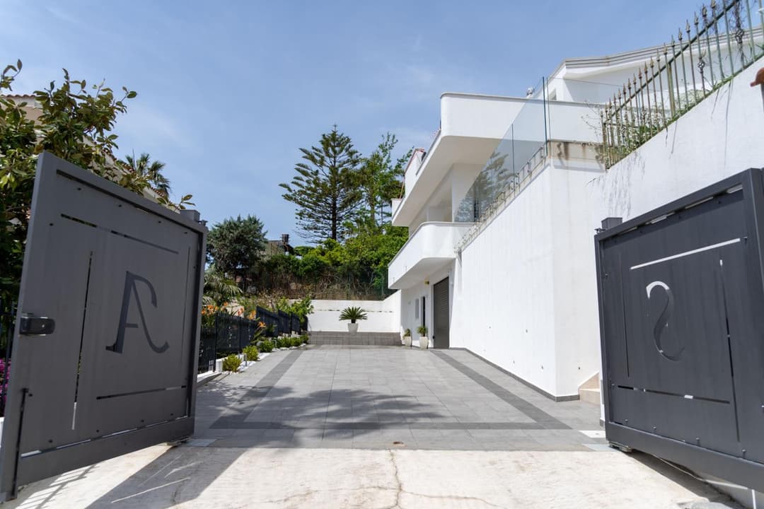 Prestige house 4 — photo 1 of 1