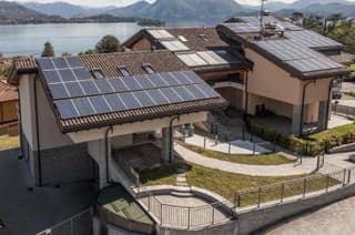 Baveno Hills | Lakeview apartments