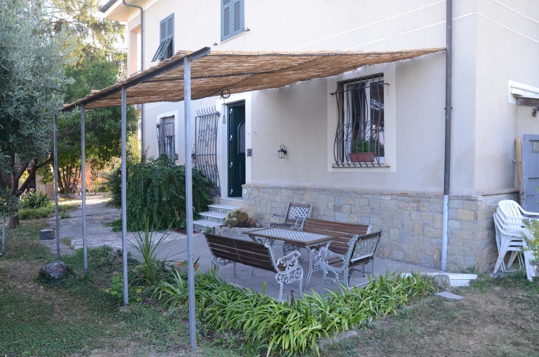 Calicantus bed and breakfast — photo 1 of 11