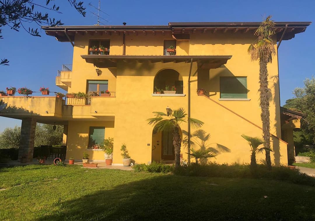 Villa Elena appartamento in villa — photo 1 of 46