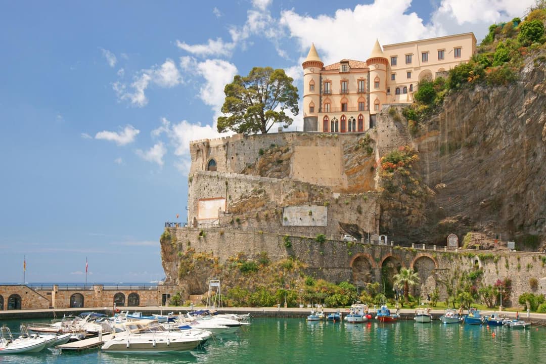 Giselle Apartments Maiori - Amalfi Coast — photo 1 of 1