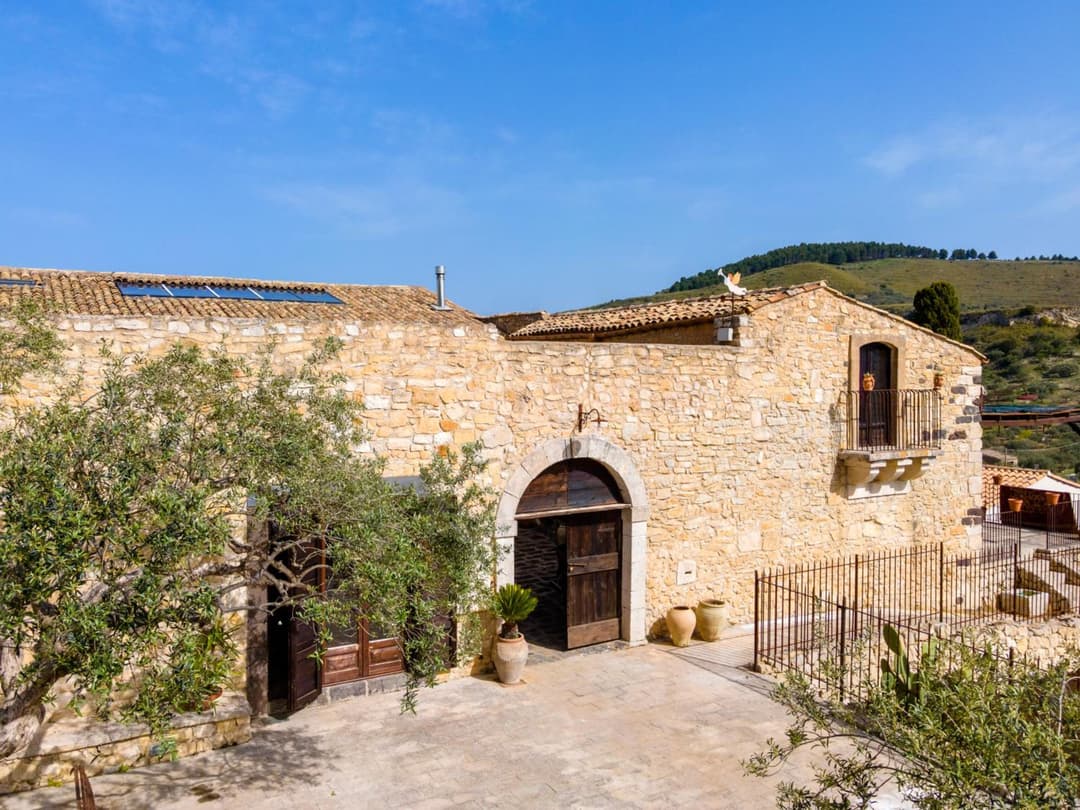 Masseria Fortificata Lo Zafferaneto — photo 1 of 1