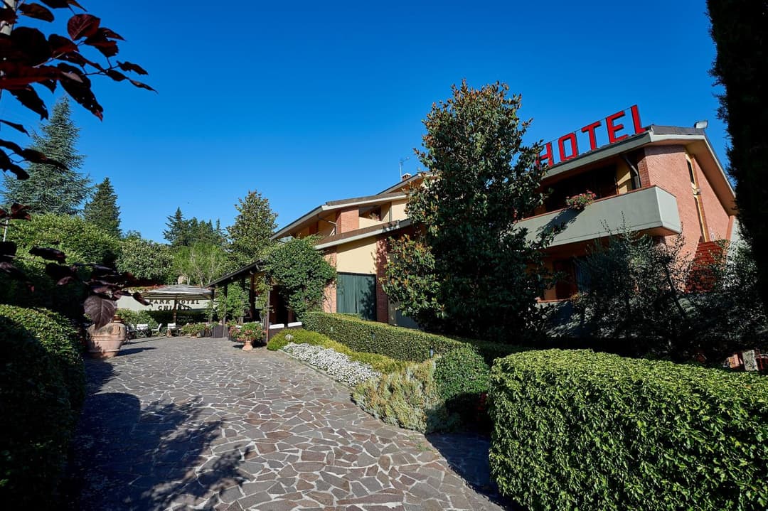 Park Hotel Chianti — photo 1 of 74