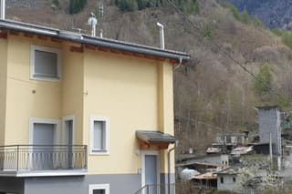 LA FINESTRA SUL FIUME-GRAZIOSA MANSARDA.CIR 014O74