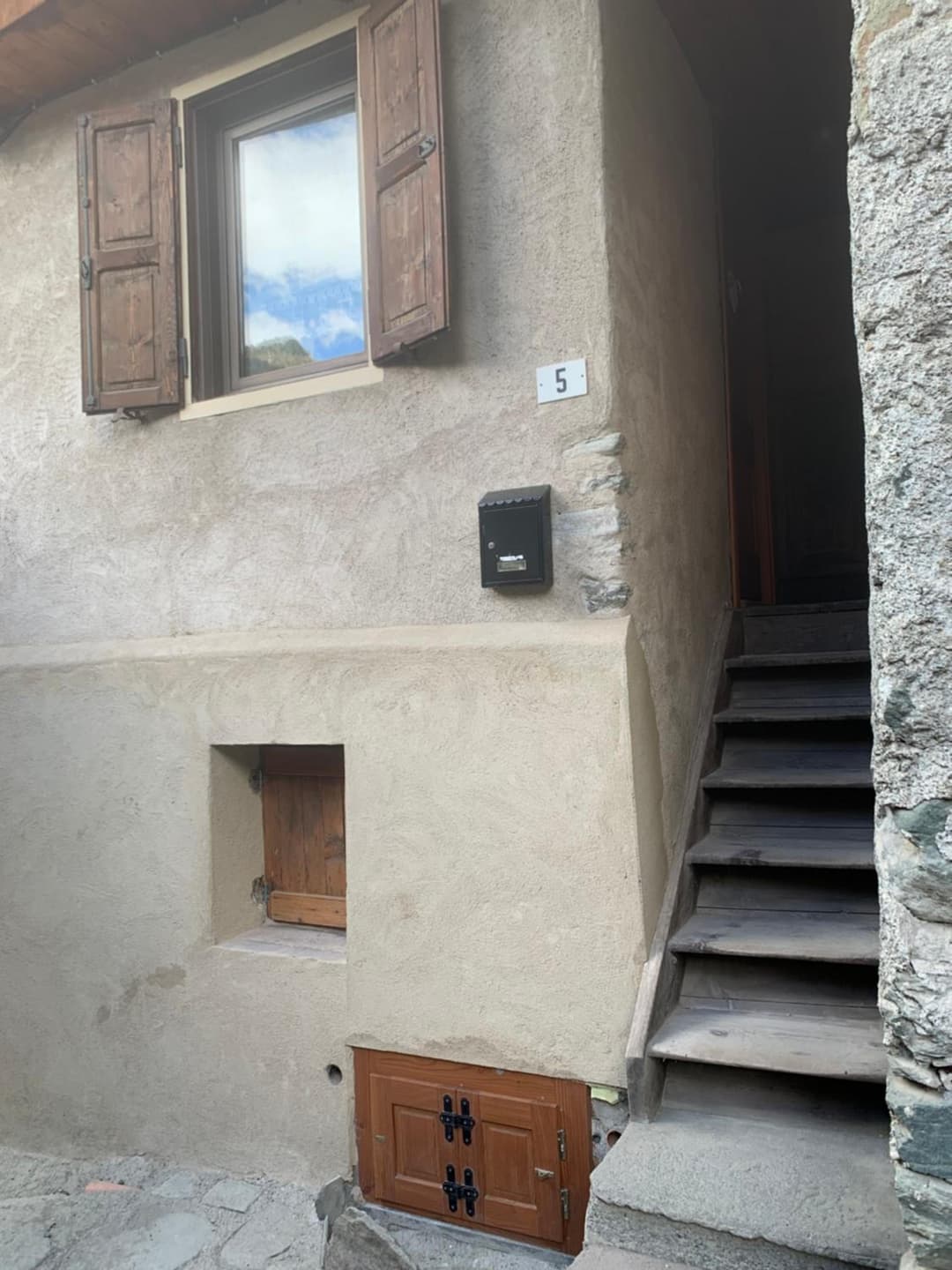Les Chambrettes — photo 1 of 11